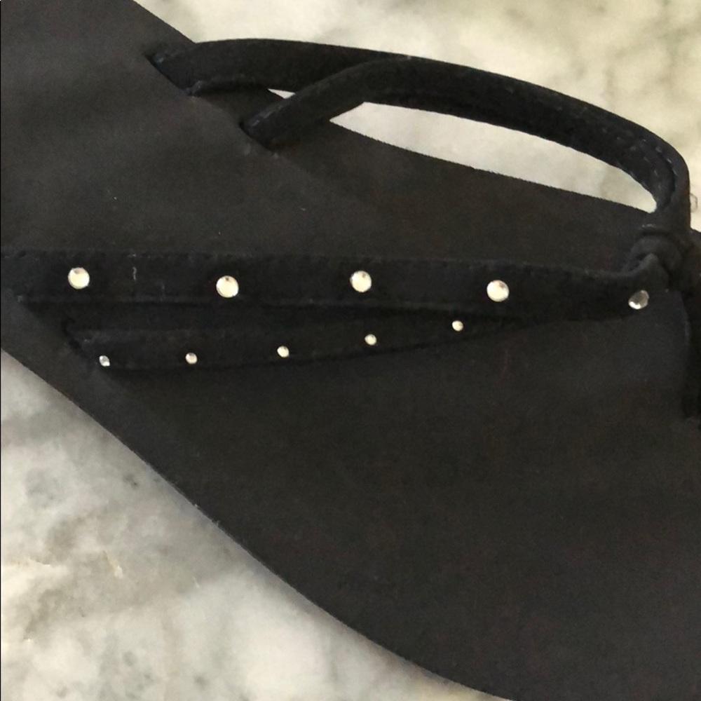 Sandals - Picture 3 of 3